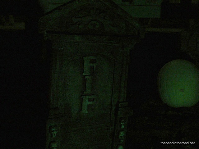 [Spoooky8.jpg]