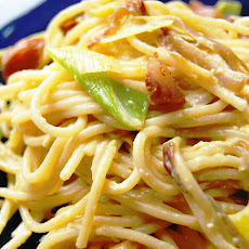 Creamy Spring Garlic Carbonara