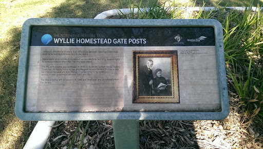 Heritage Trail Gate Posts