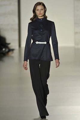 [Tommy_Hilfiger_00010m4.jpg]