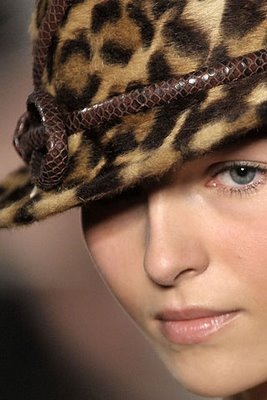 [Ralph_Lauren_close_up_00030m4.jpg]