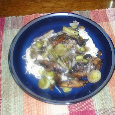 Angel Hair Pasta With Portabellas, Leeks and Balsamic Vinegar