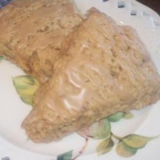 Maple Walnut Scones