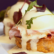 Classic Canadian Bacon Eggs Benedict Recipe