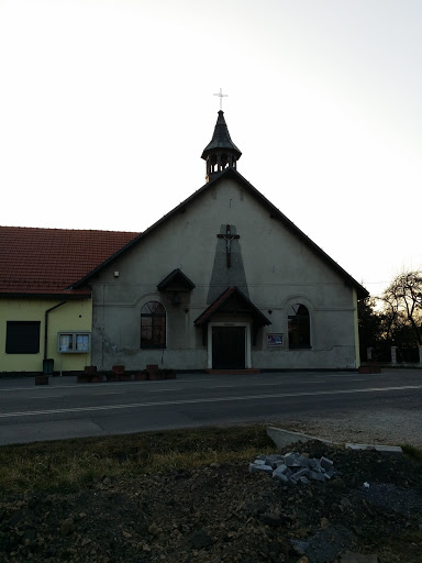 Czarkow kościół
