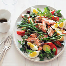 Poached Salmon Niçoise