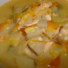 Susie's Salmon Chowder