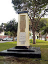 Monumento Leoncio Prado
