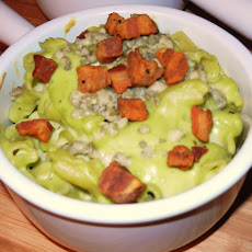 Avocado Mac n Bleu Cheese with Pancetta