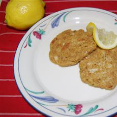 Aunt Ruth's Crab Cakes