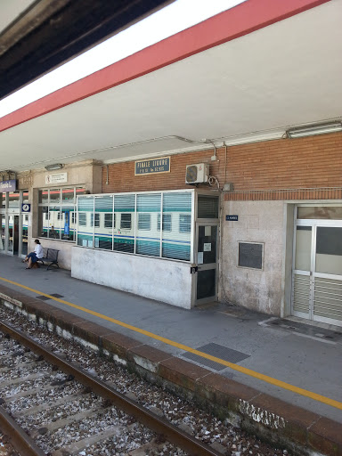 Stazione FFSS Finale Ligure