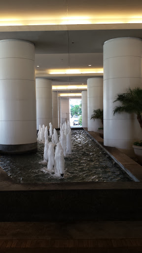 Diplomat Fountain
