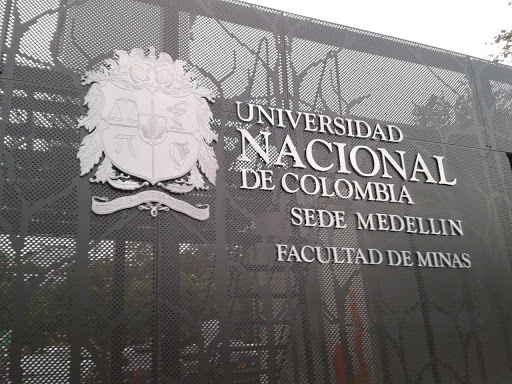 Universidad Nacional Minas