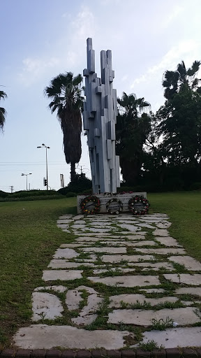 אנדרטה ליהודים 