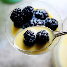 Blackberries with Sweet Cream