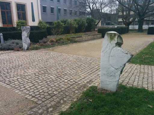 Skulpturen im Landtagsgarten