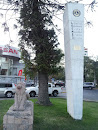Estatua León de Irarrazaval