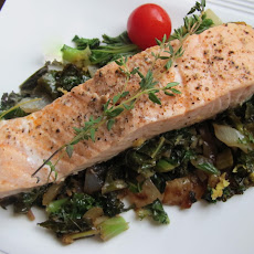 Salmon on Kale with Lemon and Thyme