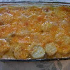 Seriously Comforting - Ground Beef, and Taters' Casserole