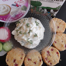 Radish Canapés