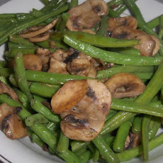 Herbed Green Beans and Mushrooms