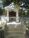 Bo Tree and Buddha Statue at Naga Vihraya