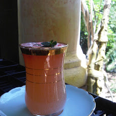 Pink Grapefruit Arak Cocktail