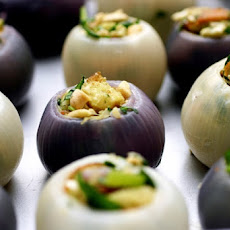 Kale-Stuffed Onions