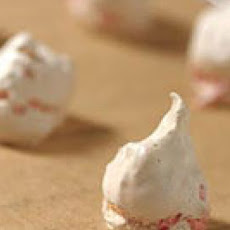 Peppermint Meringue Kisses