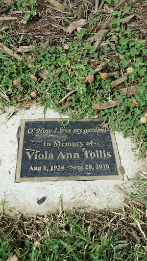 Tollis Memorial