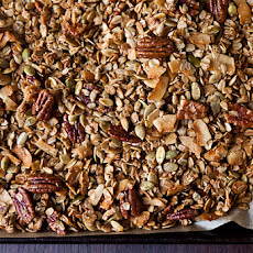 Nekisia Davis' Olive Oil and Maple Granola