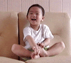 笑得摇头晃脑