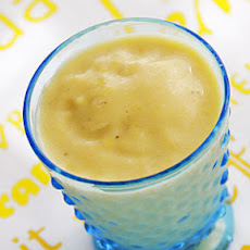 Banana-Peach Buttermilk Smoothie