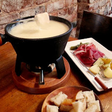 Swiss Cheese Fondue Recipe