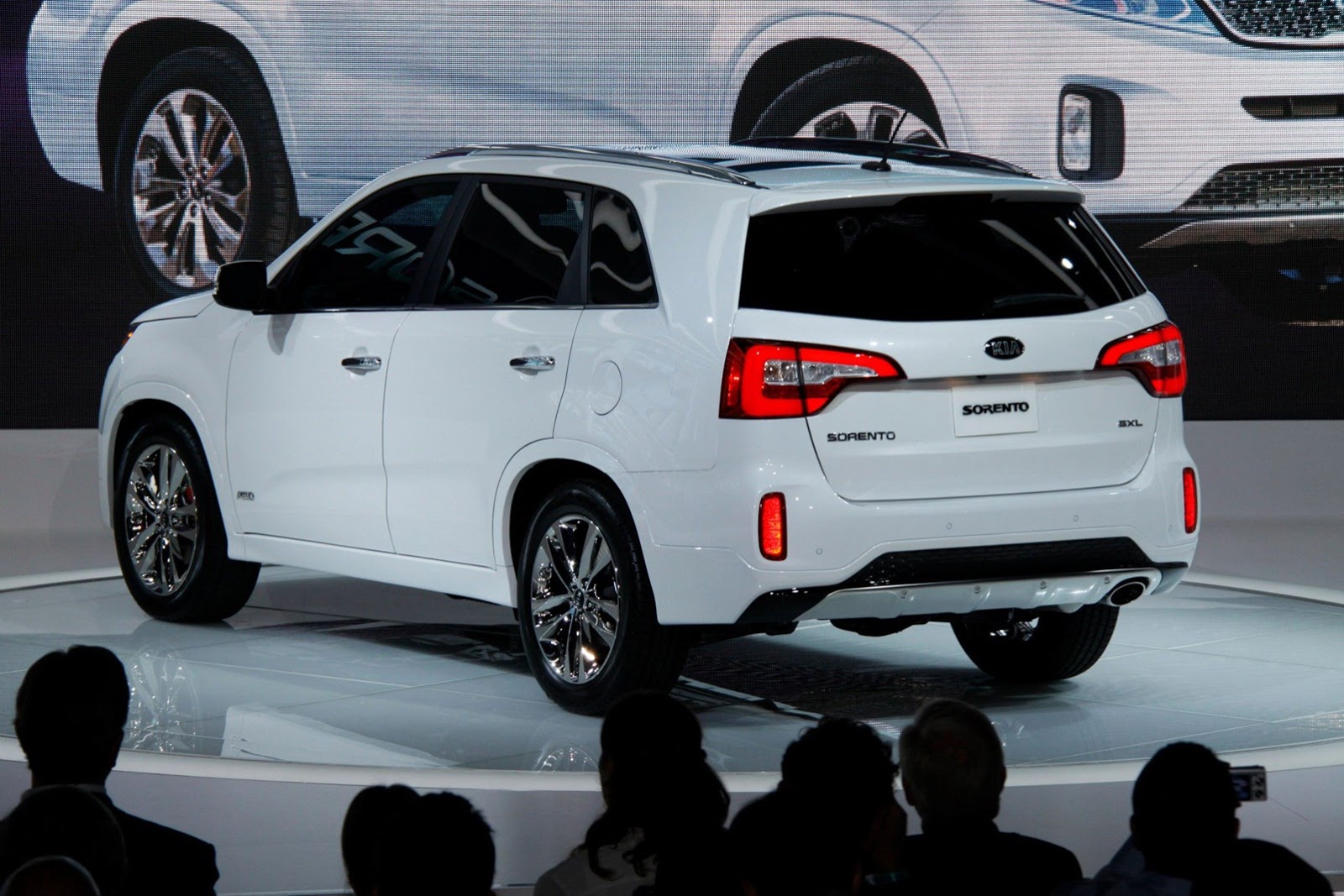 2014 Sorento May Look the Same  But Kia Says 80 Percent of the
