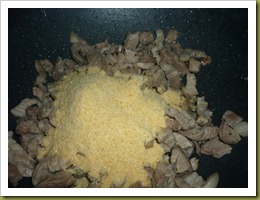 Maiale croccante  con  salsa di peperoncino piccante (5)