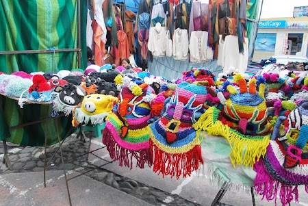 Obiective turistice Ecuador: Piata Otavalo