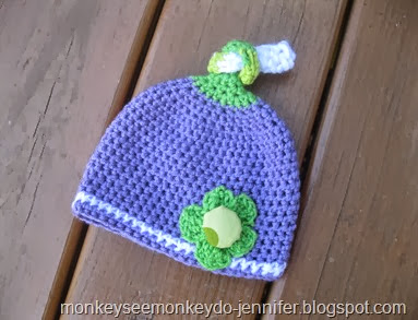 purple and apple green newborn knot hat (4)