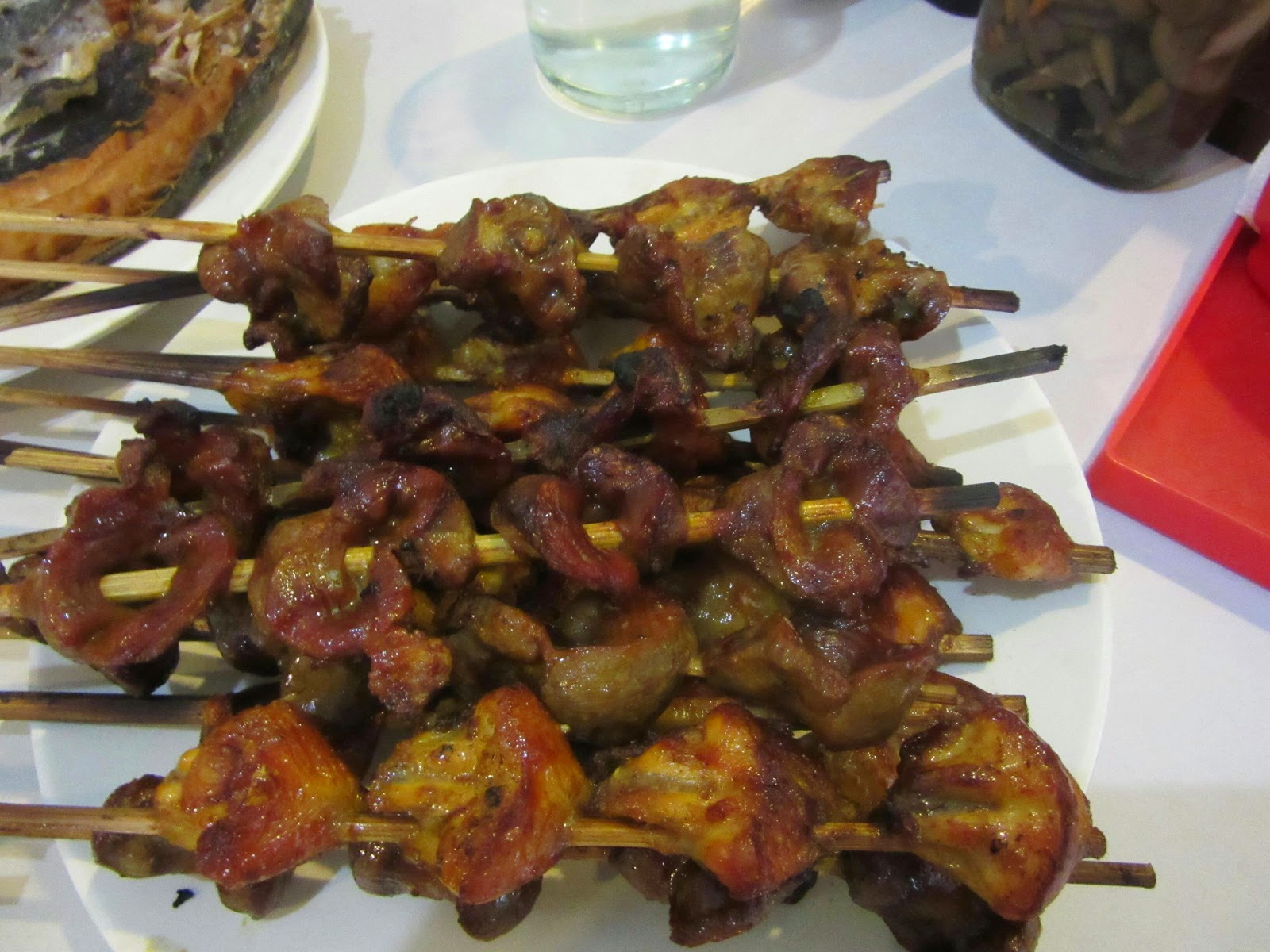 Kuliner Indonesia Nadies Chicken House (GENSAN)