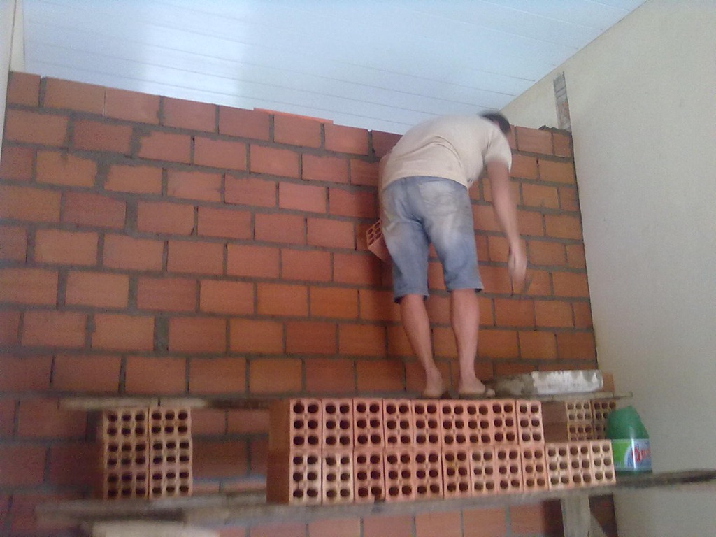 [061220122256.jpg]