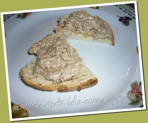 Crostini con tonno e maionese (5)