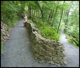 Seneca Rocks WV-Hike to the top