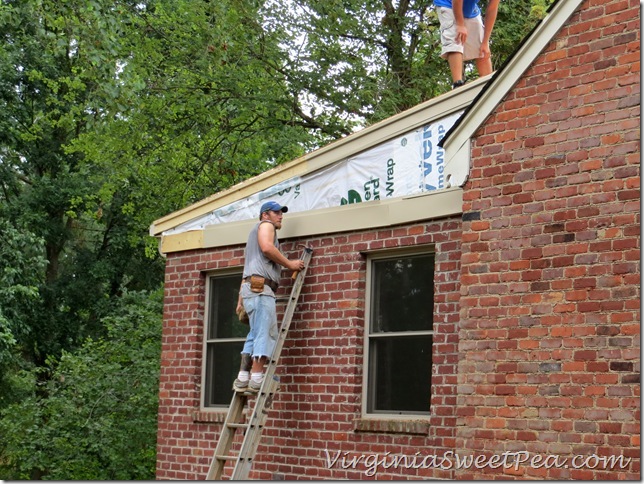 Roof Repair12