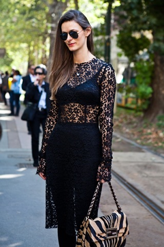 [A-LOVE-IS-BLIND-LACE-AND-LINGERIE-1-BLACK-BRA-SEE-THROUGH-DRESS-OVER-AVIATORS-STREET-STYLE-FASHION-WEEK%255B5%255D.jpg]