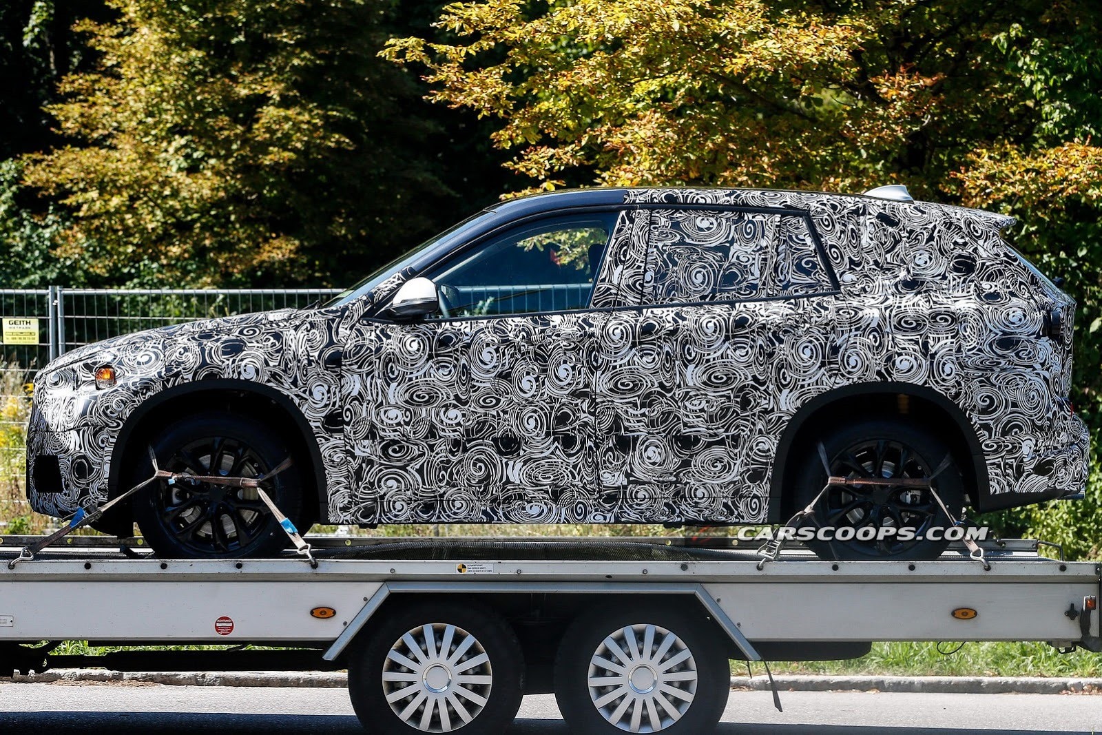 [BMW-X1-Camo-2%255B3%255D.jpg]