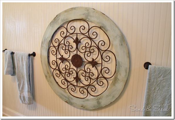 Garden medallion on bead board wall (1024x683)