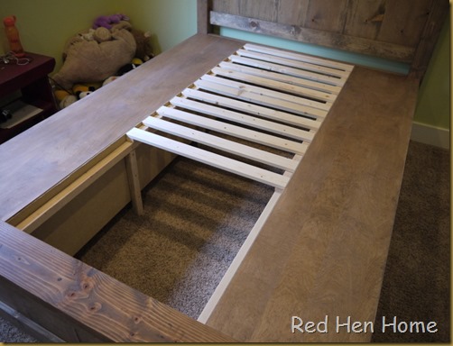 Red Hen Home Handbuilt Bedroom Bed 12