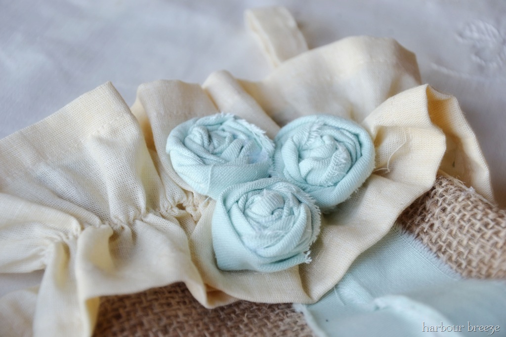 [tattered%2520fabric%2520flowers%2520ps%255B7%255D.jpg]