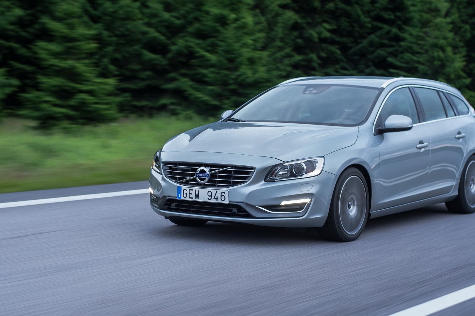 [Volvo-New-Engines-11%255B2%255D.jpg]
