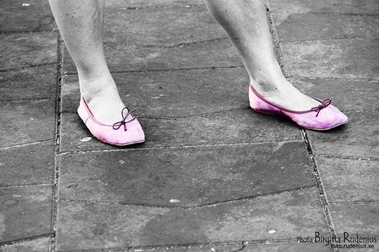 feet_20111002_pink